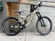Giant Reign SX 1 Mountain Bike