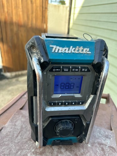 Radio makita mr001gz - makita,