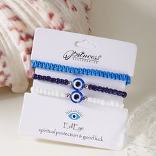 Bracciale in resina blu fatto