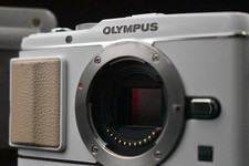 [US Duty Paid] Olympus PEN