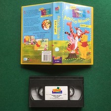 (VHS) Walt Disney WINNIE THE