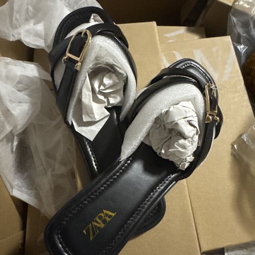 Zara women flat sandals - flat,