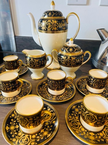 Wedgwood black astbury - wedgwood,