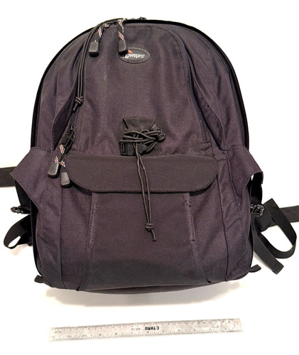 Lowe pro trekker - lowe, back