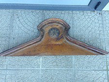 Cimasa Carlo X in noce