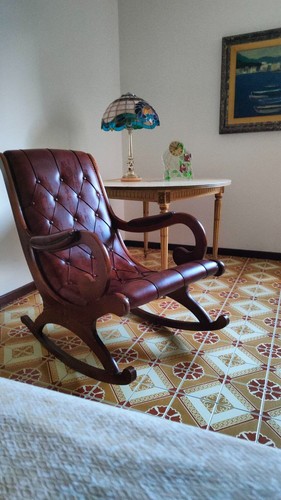 Poltrona dondolo tipo - a,