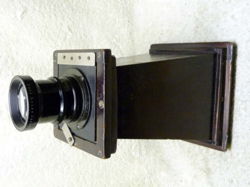 Rara antica fotocamera grande - rara,
