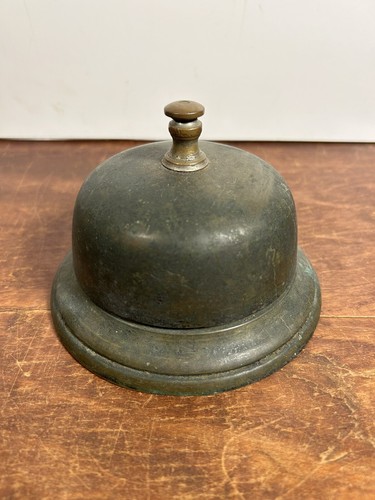 Antico campanello scrivania