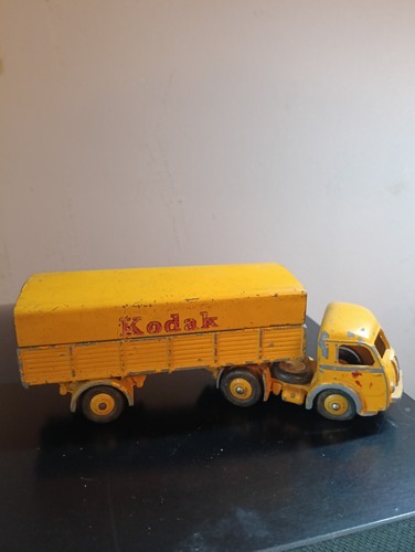 Camion dinky toys tracteur - toys,