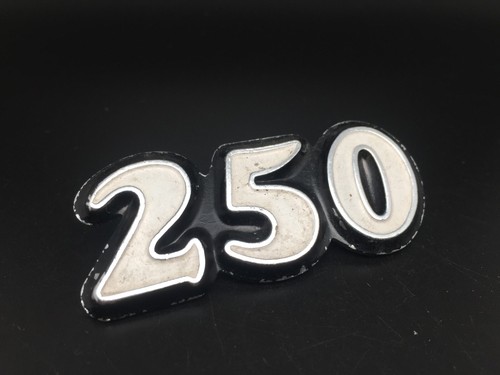 Benelli 250 logo sigla - sigla, emblema