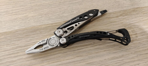 Leatherman skeletool - leatherman,