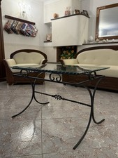 Tavolino in ferro battuto con