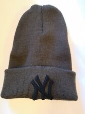 Berretto Cappello Cappellino NY New Era Cuffia Unisex NewYork Verde Oliva Yankee
