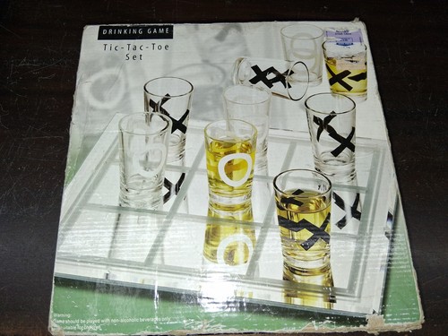 Tic tac toe - toe, drinking