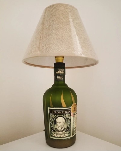 Lampada customizzata con - lampada,