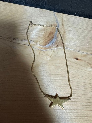 Collana con ciondolo stella