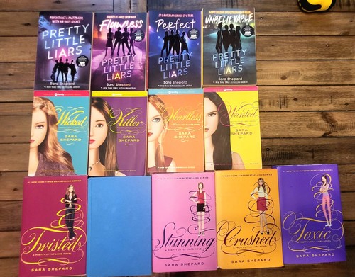 Pretty little liars books - little,