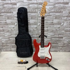 Squier by Fender BULLET STRAT