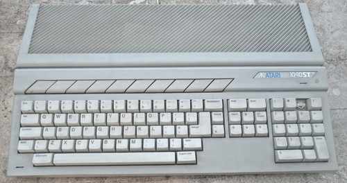 Vintage atari 1040 - atari, st