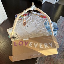Lovevery the Play Set Palestra