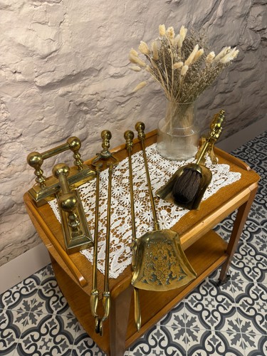 Grande antico set fuoco