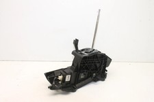 TOYOTA YARIS P13 meccanismo