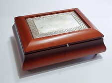 Portagioie vintage in legno e