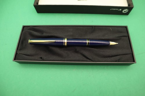 Montblanc fountain pen - montblanc,