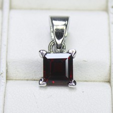 Natural Red Garnet Vintage