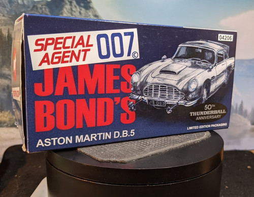 Corgi 04206 james - bond, aston