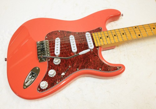 Fender stratocaster - fender,