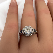 Splendido anello stile Art