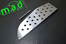 RENAULT CLIO POGGIAPIEDI