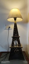 Lampada da tavolo italiana o
