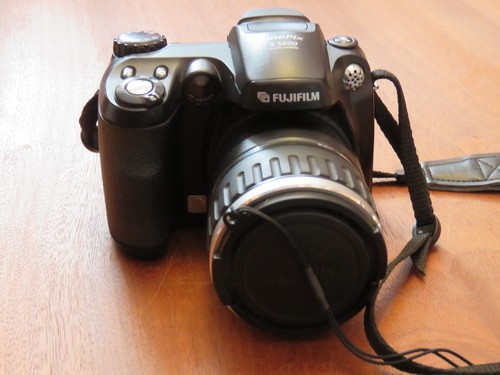 Fujifilm finepix s5600 - fujifilm,