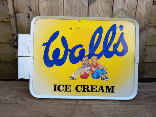 Vintage walls ice - vintage,