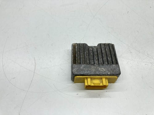 Regolatore tensione - di,