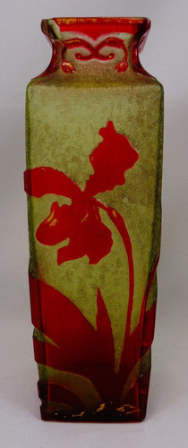 Baccarat vase doublé et - baccarat,