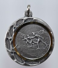 Medaglia sportiva alpini concorrente gara di Sci Tarvisio 2000 esercito Italiano