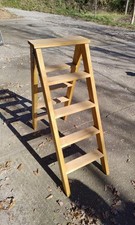 Scala a Forbice in Legno