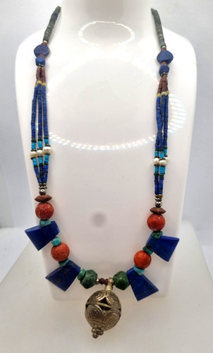 Collana etnica corallo - etnica,