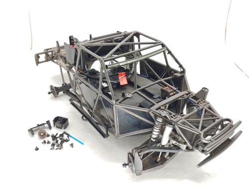Traxxas udr unlimited - unlimited, desert