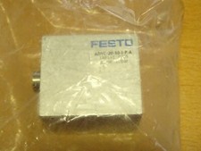 FESTO Cilindro a corsa corta