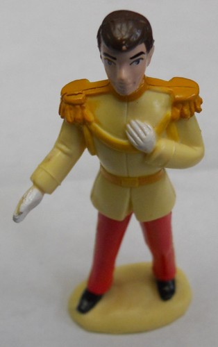 Figurina cake topper disney - cake,