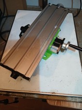 TAVOLA A CROCE COMPATTA IN