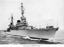 Foto nave militare Italiana