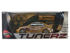 Hot Wheels 2002 1:18 TUNERZ