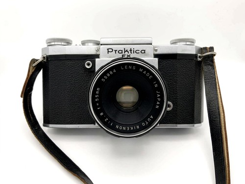 Praktica con alloggiamento - praktica,