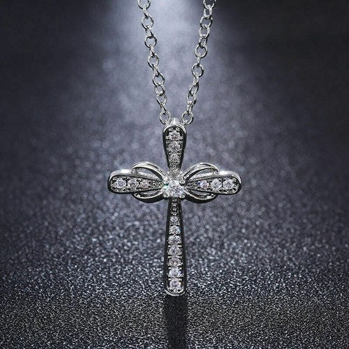Ciondolo croce diamantata