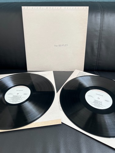 BEATLES-White